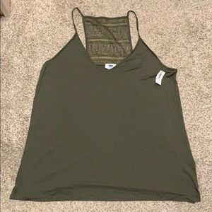 2 Old Navy tanks, size XL